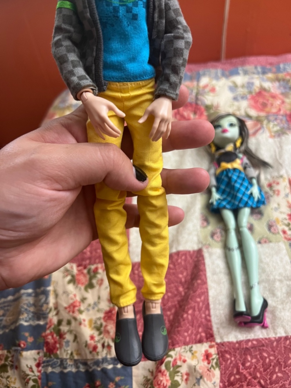 Frankie and Jackson Monster High Dolls - Picture 8 of 16